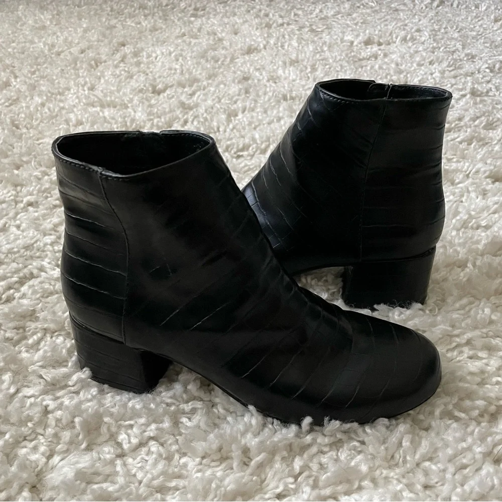 Kenneth Cole Reaction Faux Alligator Ankle Boots